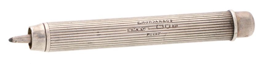 An Edwardian silver propelling pencil, by S Mordan & Co, London 1908 Slightly dented and worn