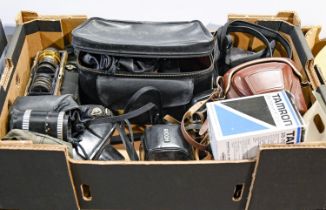 Vintage cameras and photography accessories, etc