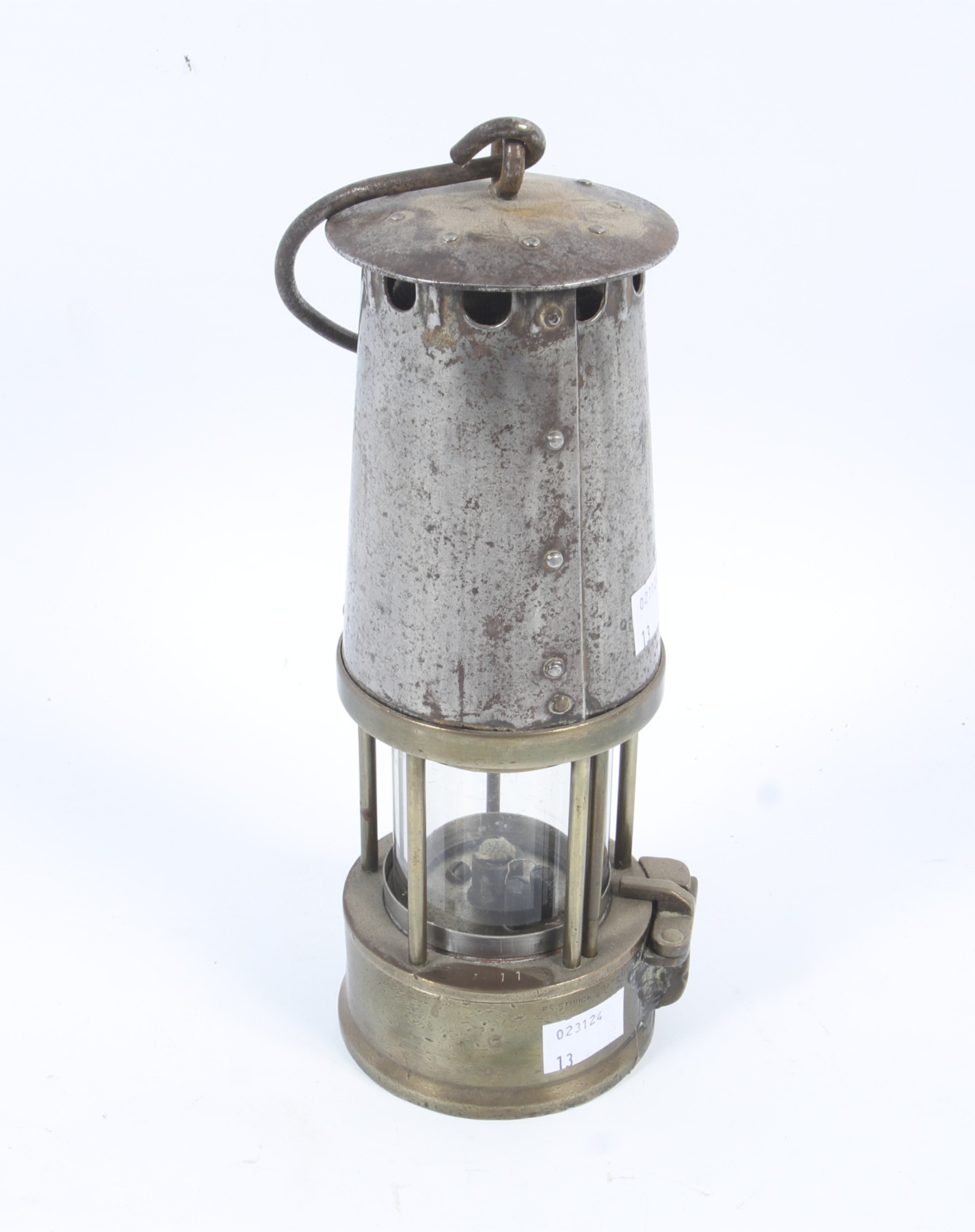 A vintage Eccles (Manchester) The Protector brass miner's lamp Type SL. - Image 2 of 2