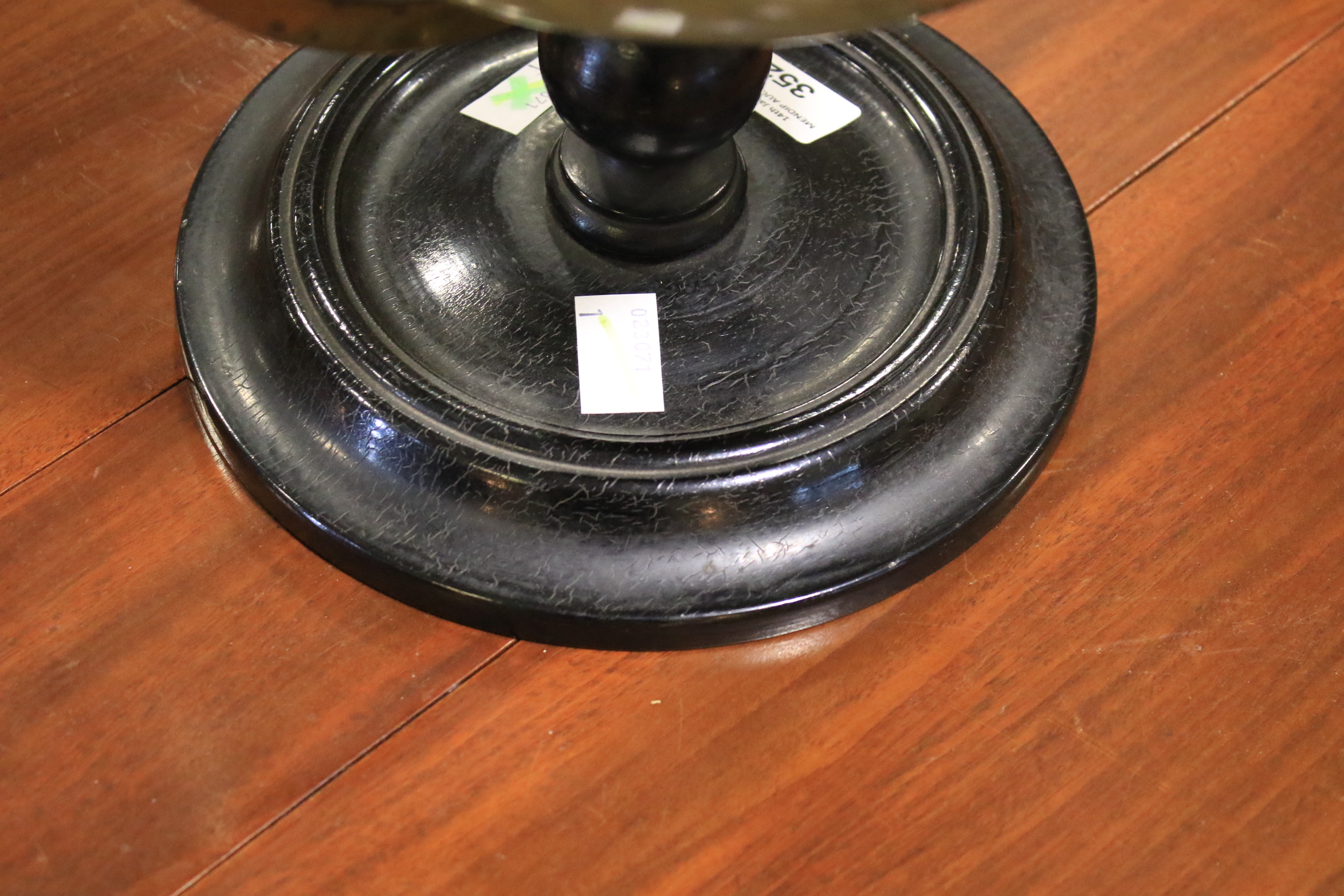 An early 20th century Philip's 9 inch terrestrial globe on ebonised stand. - Image 7 of 12