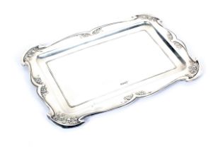 An Art Nouveau silver tray decorated with flowers. Maker Walker & Hall, Sheffield, 1904,
