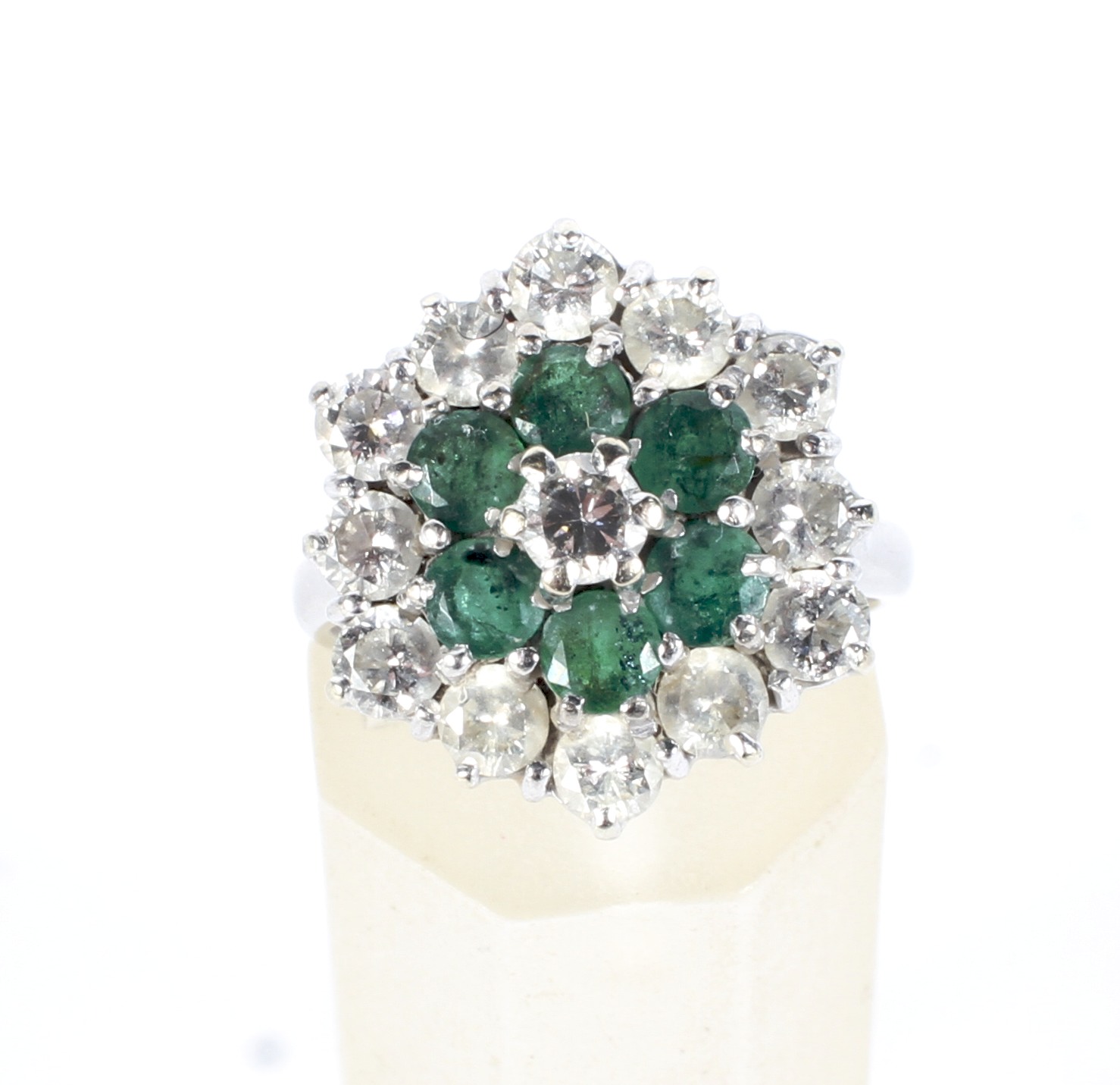 A vintage 18ct white gold, emerald and diamond hexagonal cluster ring. - Image 2 of 4