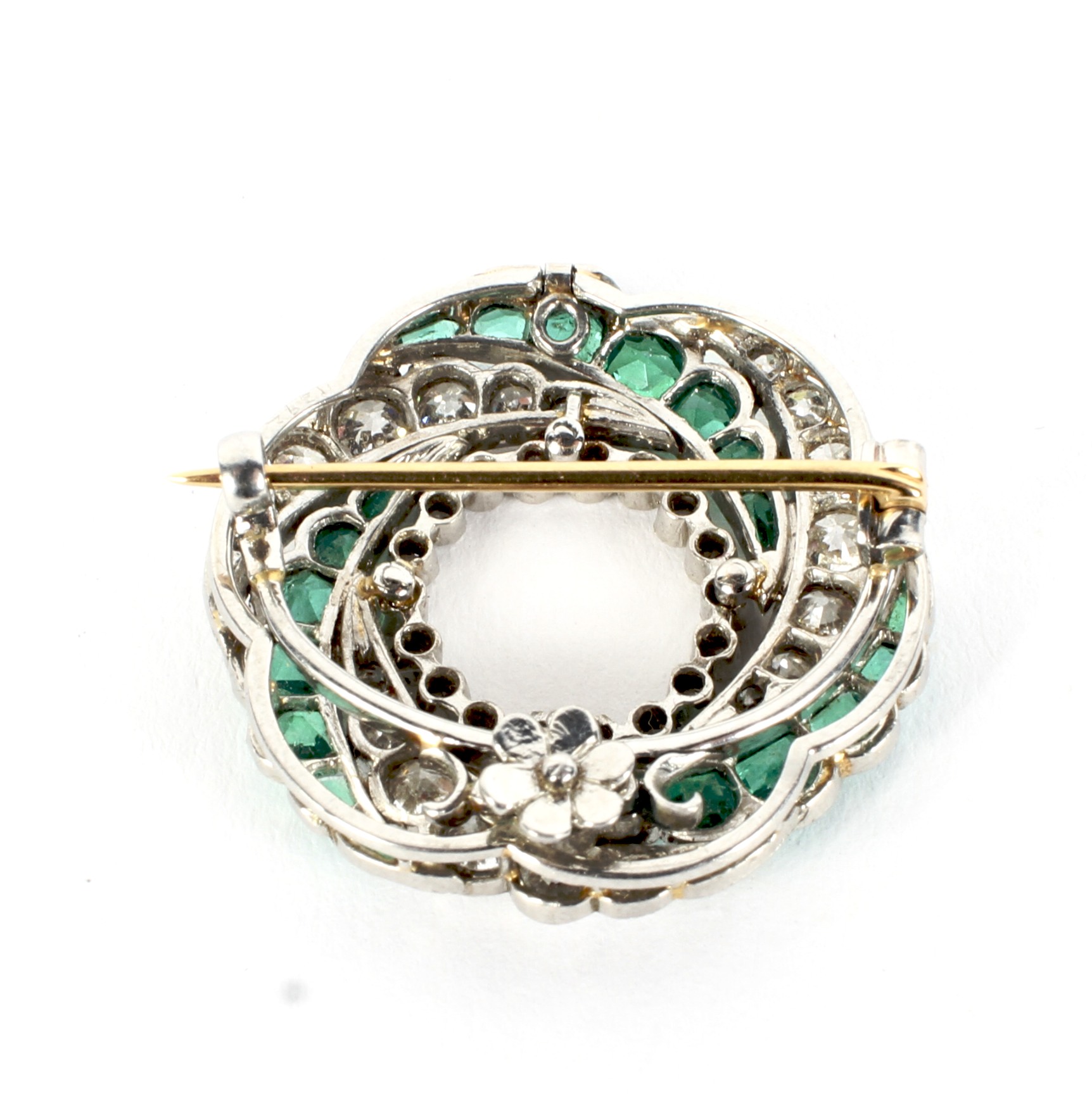 An early 20th century gold emerald and diamond spiral brooch/pendant. - Image 2 of 2