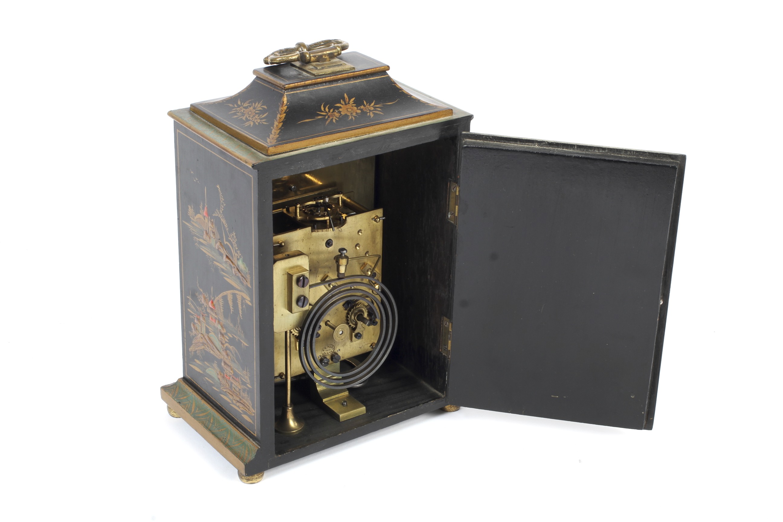 An early 20th century chinoiserie mantel clock. - Image 2 of 10