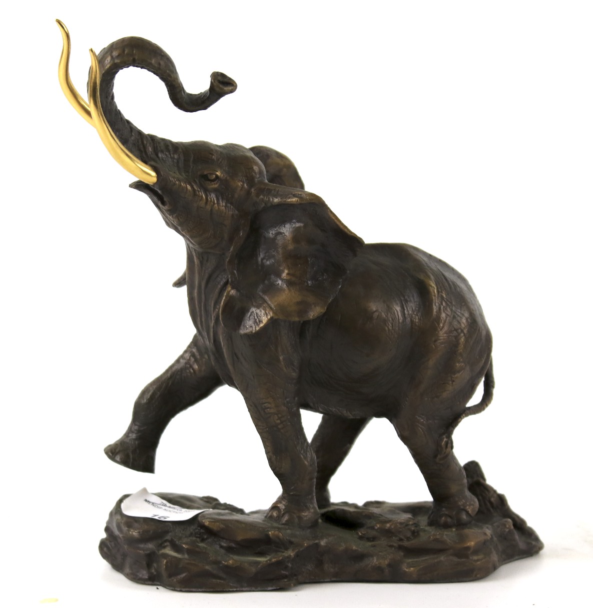 A Franklin Mint bronzed figure of an elephant. 'Giant of the Serengeti', H23.