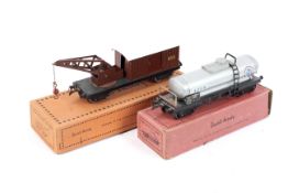 Two boxed French Hornby O gauge wagons.