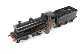 0 gauge LNER 4-4-0 "George the Fifth" locomotive with tender.