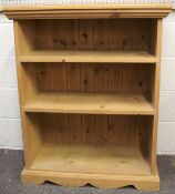 Pine bookcase. Three shelves, H104cm x D37cm x W84cm.