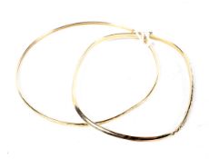 Two 9ct gold bangles. 5.1 grams.