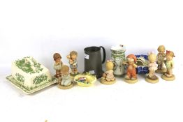 A group of assorted ceramics and other collectables.