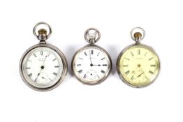 Three assorted early 20th Century Waltham pocket watches.