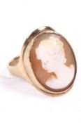 A 9ct gold and oval shell cameo ring.