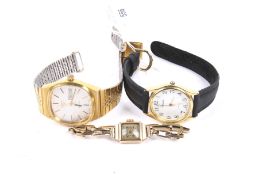 A lady's 9ct gold cased bracelet watch.