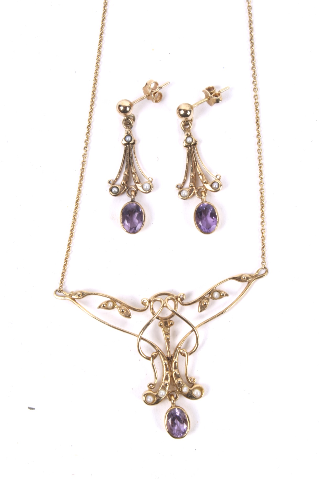 A modern 9ct gold, amethyst and half-cultured-pearl open necklace in Edwardian style. - Image 2 of 2