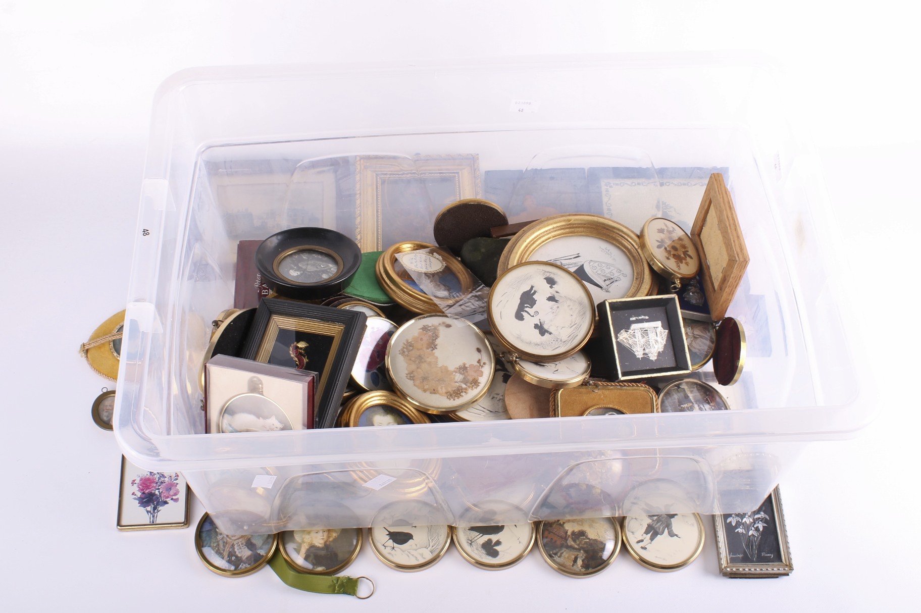 A large collection of assorted vintage miniatures, mostly printed. - Image 2 of 2