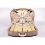 Vintage/ Retro : A vintage Brexton four person picnic set. In a suitcase style hamper, model no 424.