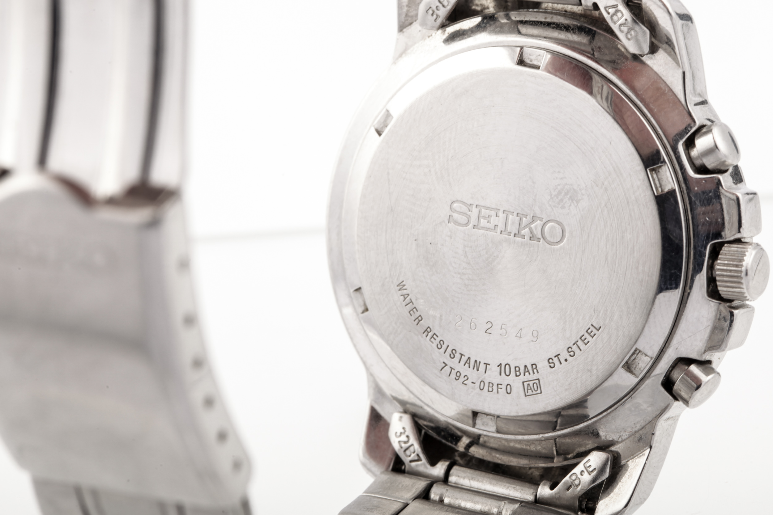 Seiko, a gentleman's stainless steel chronograph quartz wristwatch. - Image 4 of 6