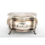 An Edwardian silver cartouche-shaped bombe trinket box.