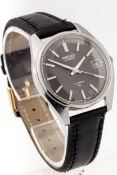 Seiko, a gentleman's stainless steel automatic bracelet watch.