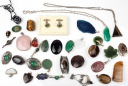 A collection of mostly hardstone jewellery including various agates.