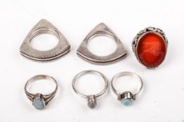 A collection of rings.