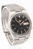 Seiko, 5, a gentleman's stainless steel automatic bracelet watch.