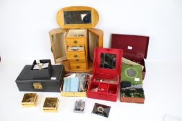 A large collection of assorted vintage costume jewellery.