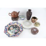 A collection of assorted Oriental collectables.