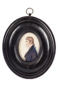 Miniature : An oval watercolour and gouache portrait of a Georgian gentleman. 7 cm H x 5cm.
