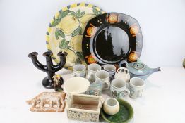 An assortment of pottery.