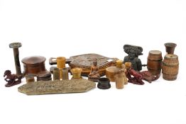 A group of assorted vintage collectables and treen items.