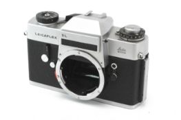 A Leica Leicaflex SL 35mm SLR camera body, chrome. Serial Number 1276539.