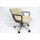 Vintage Retro : Gordon Russell desk chair.