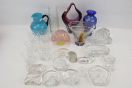 A collection of assorted 20th century glassware.