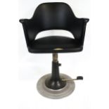 Vintage Retro : a c.1950 Nike Eskilstuna hydraulic barber's/hairdressers chair.