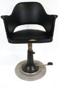 Vintage Retro : a c.1950 Nike Eskilstuna hydraulic barber's/hairdressers chair.