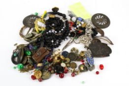 A collection of Victorian and later costume jewellery.
