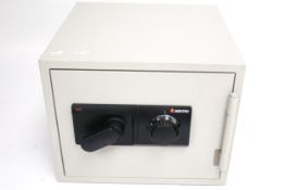 A Sentry combination safe model 1235. Record protection equipment No R709264.
