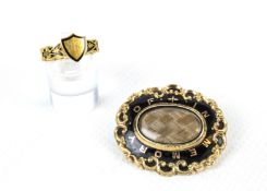 Two late Victorian gold and black enamelled mourning jewels in memory of Thomas Gibbs.