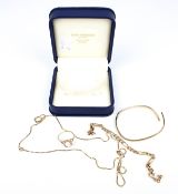 A collection of vintage 9ct gold jewellery.