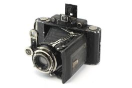 A Zeiss Ikon Super Ikonta 530/2 6x9 medium format folding bellows rangefinder camera.