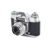 A Voigtlander Bessamatic 35mm camera. SN 200968. With a 50mm f2.8 Color-Skopar lens.