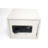 A Sentry combination safe model 1235. Record protection equipment No R709264.