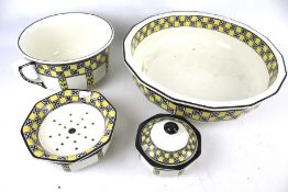 A Royal Doulton wash set in the 'Virginia' pattern.