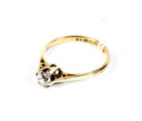 A vintage 9ct gold and paste solitaire ring. Hallmarks for London 1978, size L+, 1.