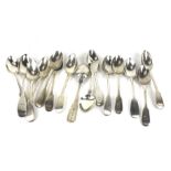 Fifteen various George IV and later silver fiddle pattern teaspoons.