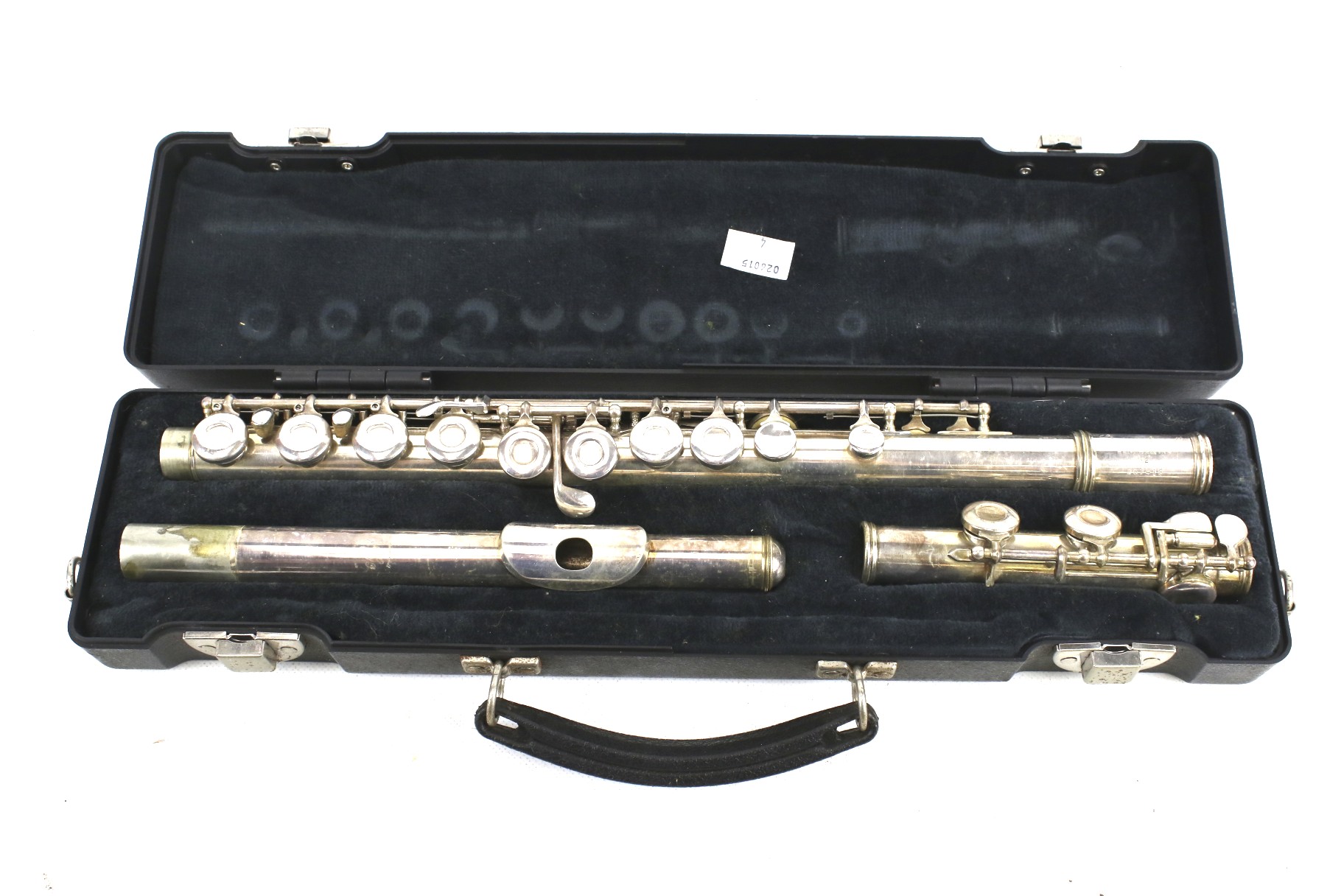 A Gemeinhardt Elkhart M2 flute and case.