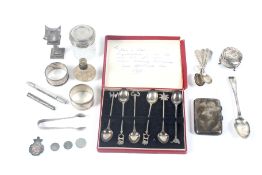 A collection of small silver and other items.