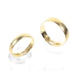 Two 22ct gold wedding bands.