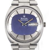 Bulova, Accutron, a gentleman's stainless steel bracelet watch, circa 1974. Ref. 7280-2, No.